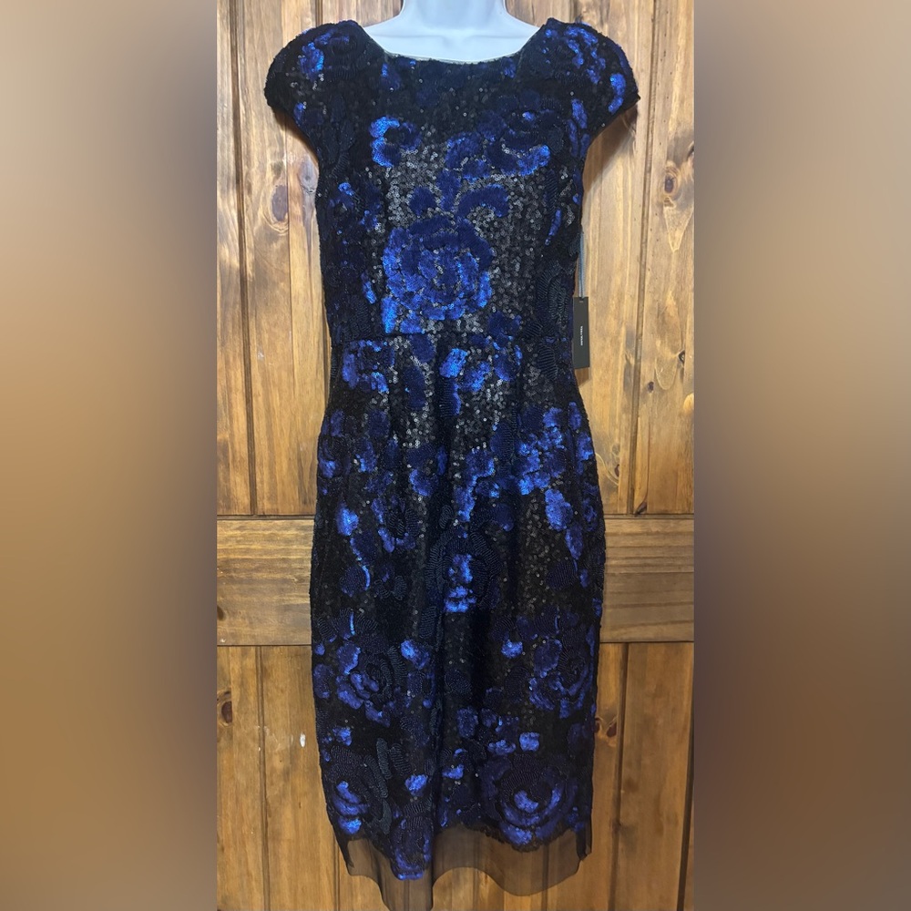 Elegant Formal Vera Wang black and blue sequin dress size 2 NWT New years dress